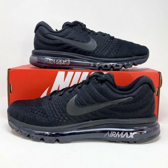 Air Max 2017 'Triple Black' Men's Running Shoe - Picture 1 of 10